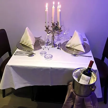 Wincent Gmbh 3* זינסהיים